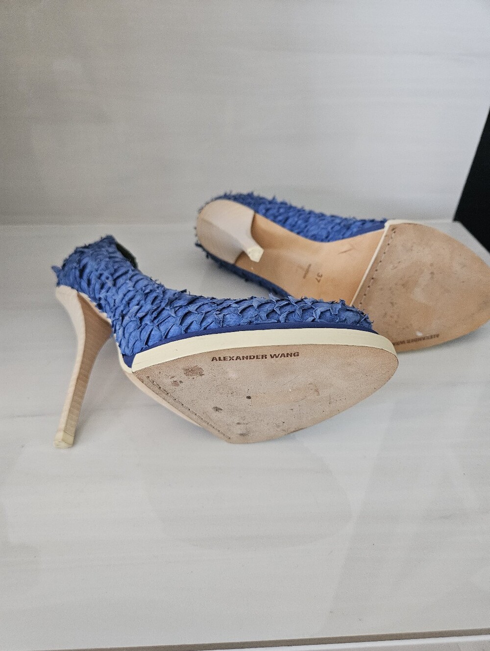 Alexander Wang Blue Suede Fish Scale Heels Size EU 37 - Picture 8 of 9